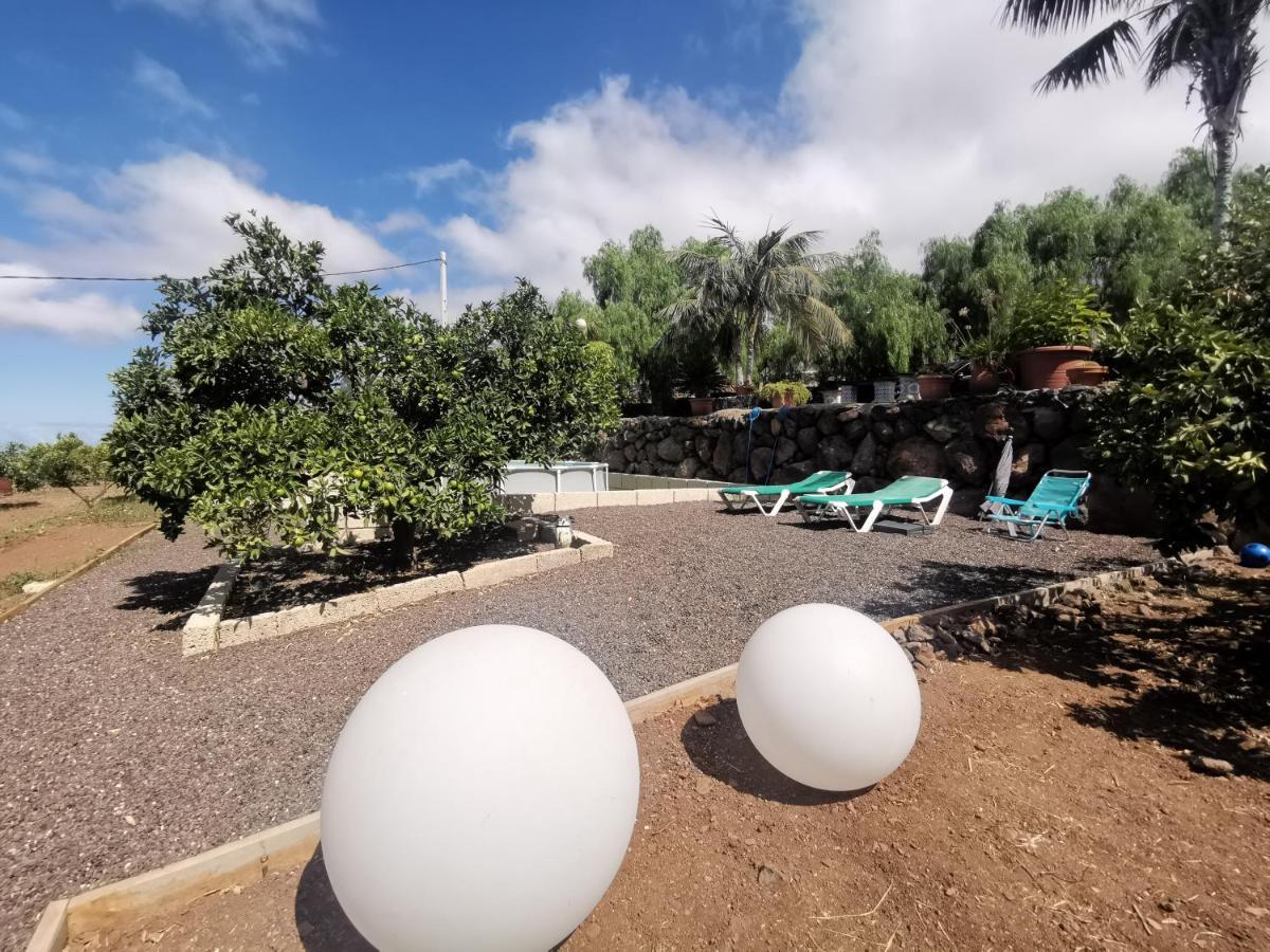 CASA RURAL DOLORES con PISCINA Y VISTAS A LA GOMERA Costa Adeje (Tenerife) Exterior foto