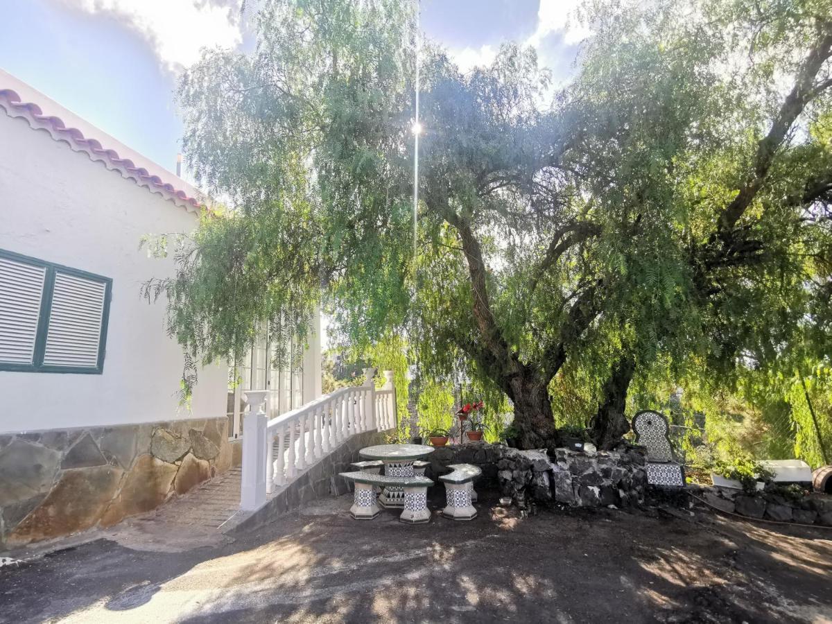 CASA RURAL DOLORES con PISCINA Y VISTAS A LA GOMERA Costa Adeje (Tenerife) Exterior foto