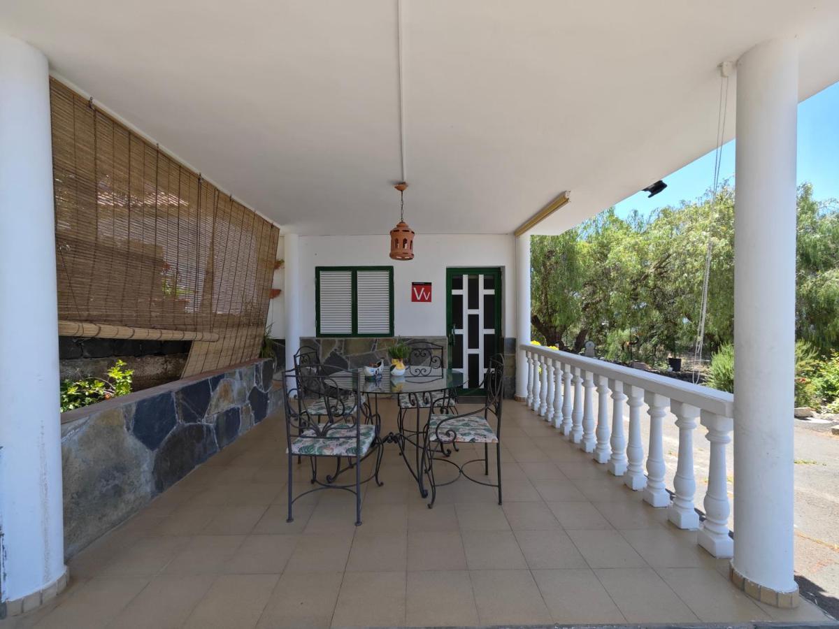 CASA RURAL DOLORES con PISCINA Y VISTAS A LA GOMERA Costa Adeje (Tenerife) Exterior foto